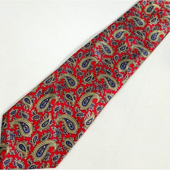 Etienne Aigner Red Paisley Silk Tie 56"x3.25" - Picture 2 of 6